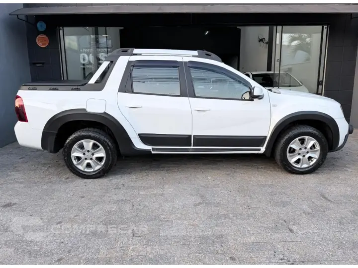 DUSTER OROCH 1.6 16V SCE FLEX DYNAMIQUE MANUAL
