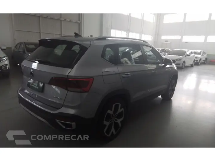 TAOS 1.4 250 TSI TOTAL FLEX HIGHLINE AUTOMÁTICO