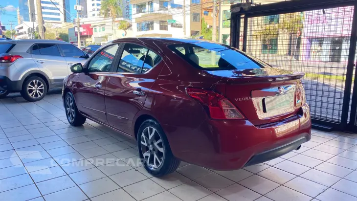 NISSAN VERSA 1.6 16V UNIQUE