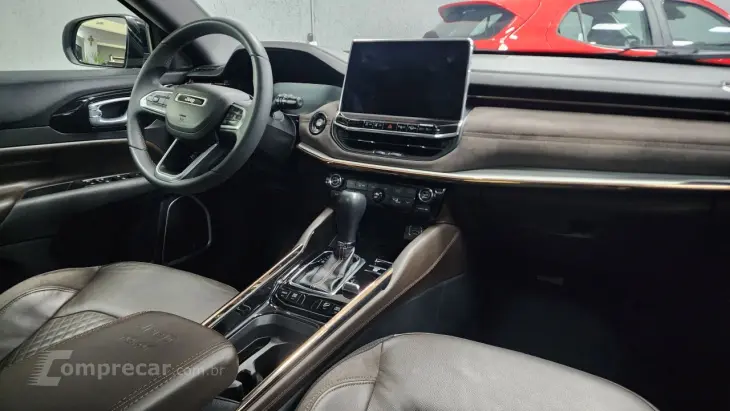 Commander Overl. TD380 2.0 4x4 Die. Aut.