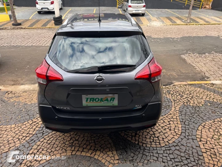KICKS SV 1.6 16V FlexStar 5p Aut.