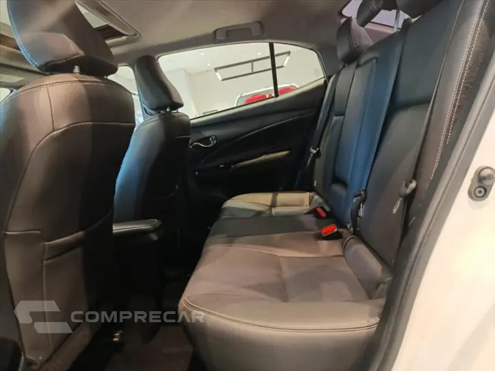 YARIS 1.5 16V FLEX SEDAN XLS CONNECT MULTIDRIVE
