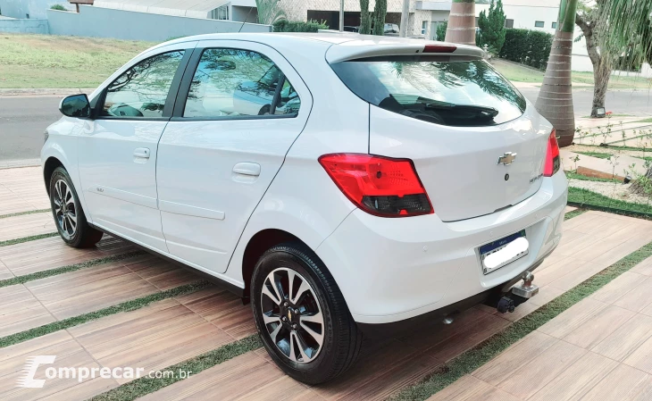 ONIX 1.4 MPFI LTZ 8V