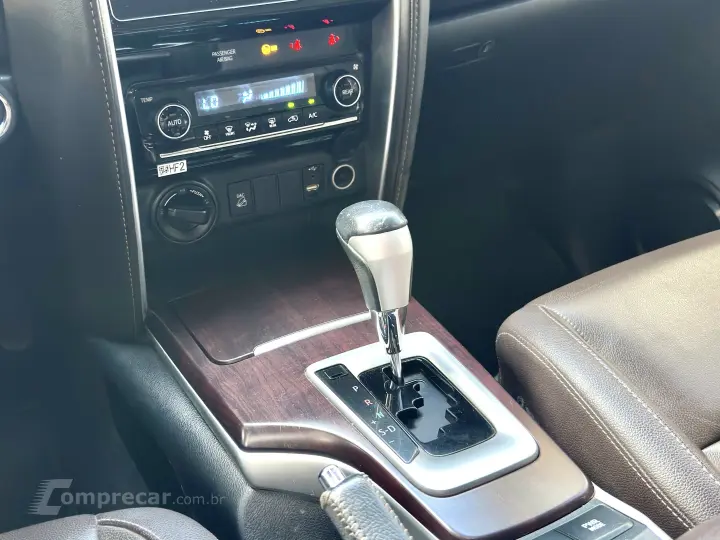 HILUX SW4 2.8 SRX 4X4 7 LUGARES 16V TURBO INTERCOOLER DIESEL