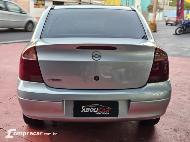 Corsa Sed. Premium 1.4 8V ECONOFLEX 4p