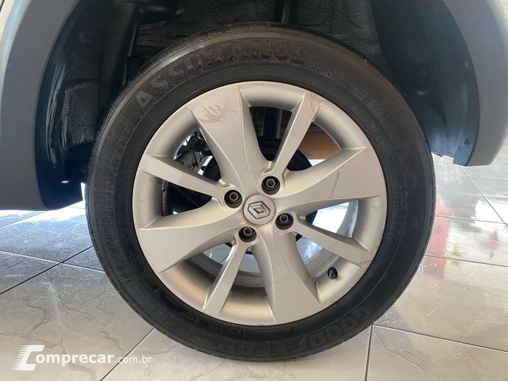 SANDERO 1.6 16V SCE Stepway