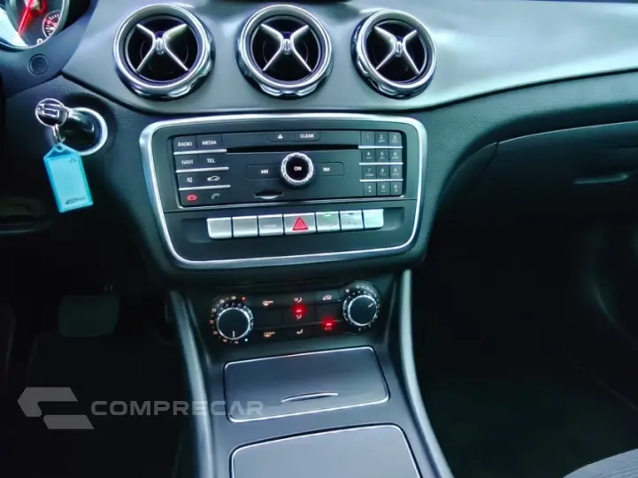 GLA 200 1.6 CGI Style 16V Turbo