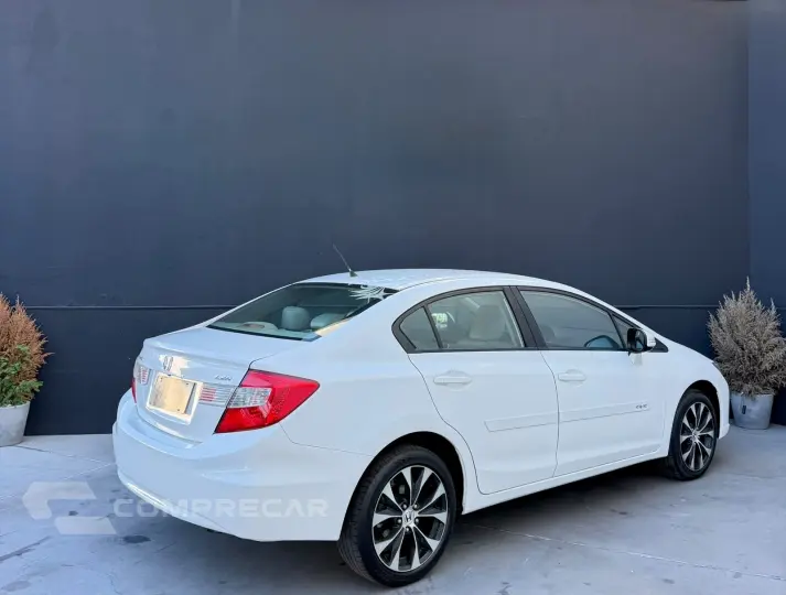 Civic Sedan LXR 2.0 Flexone 16V Aut. 4p