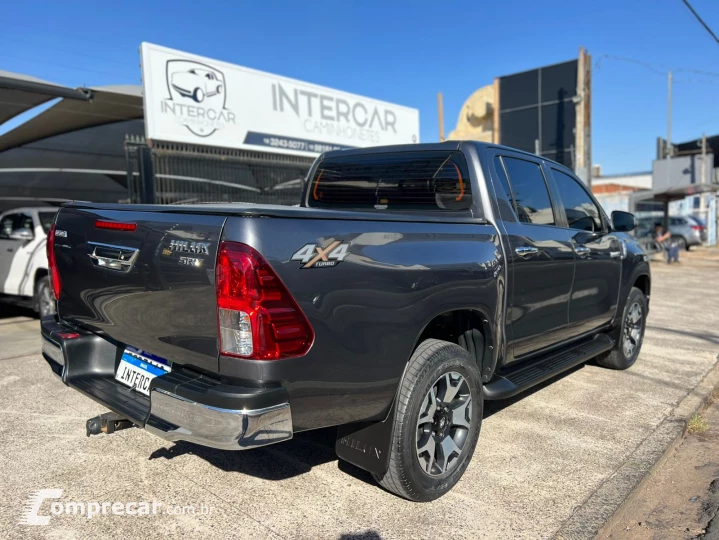 HILUX 2.8 D-4d Turbo CD SRV 4X4
