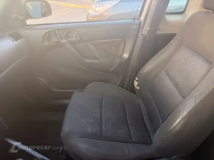 Saveiro CL/ Summer 1.8 Mi e 1.8