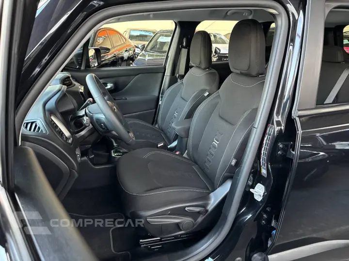 Renegade Sport Altitude 1.3 TB Flex Aut.