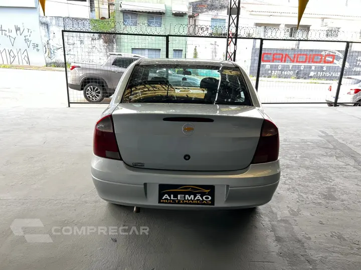 CORSA 1.4 MPFI Maxx Sedan 8V