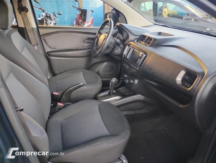 Spin 1.8 4P FLEX LT AUTOMÁTICO