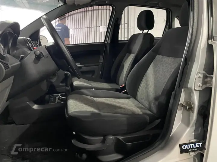 FIESTA 1.6 MPI CLASS SEDAN 8V FLEX 4P MANUAL