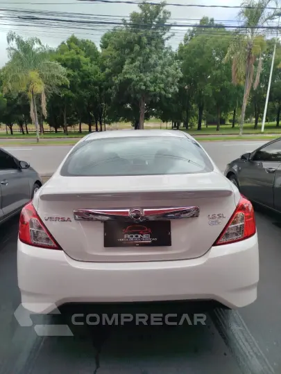 VERSA SL 1.6 16V FlexStart 4p Aut.