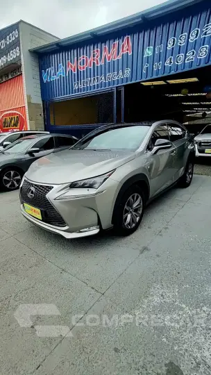 LEXUS