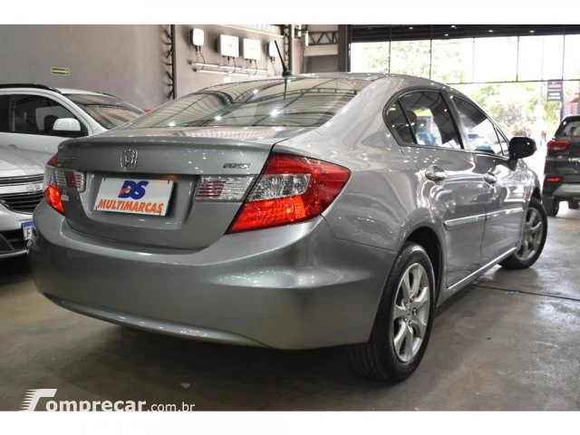 CIVIC - 1.8 EXS 16V 4P AUTOMÁTICO