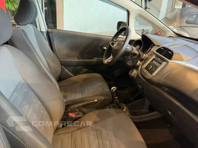 FIT - 1.5 TWIST 16V 4P MANUAL