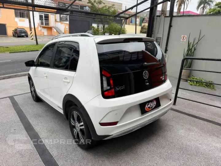 up! Xtreme 1.0 TSI Total Flex 12V 5p