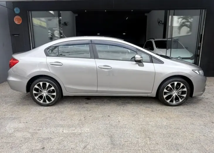 CIVIC 2.0 LXR 16V