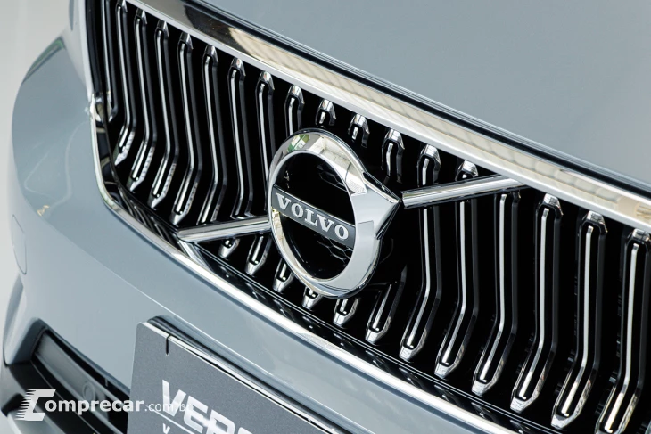 XC40 1.5 T5 Hybrid Inscription Geartronic