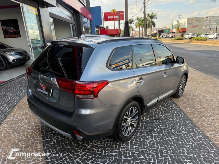 OUTLANDER 2.0 16V GASOLINA 4P AUTOMÁTICO