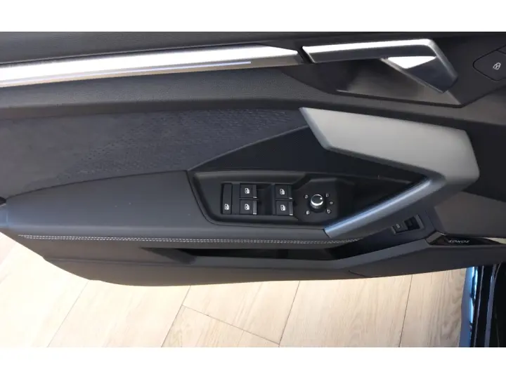 A3 2.0 40 TFSI GASOLINA SEDAN PERFORMANCE BLACK S-TRONIC