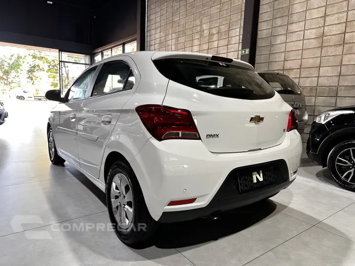 ONIX 1.0 MPFI LT 8V FLEX 4P MANUAL