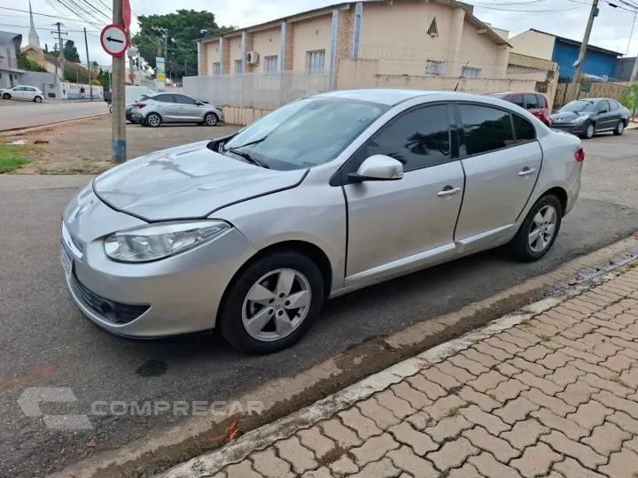 Fluence 2.0 Dynamique 16V Flex 4P Automático