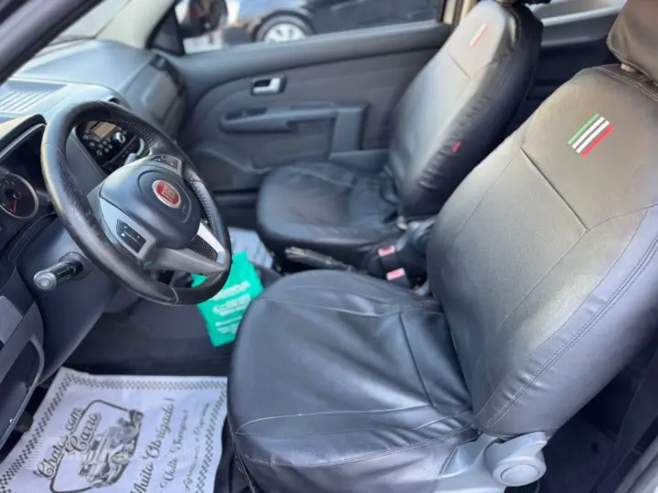 Strada Trekking 1.6 16V Flex CD