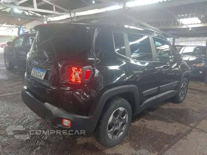 RENEGADE 1.8 4X2 FLEX 16V AUT.