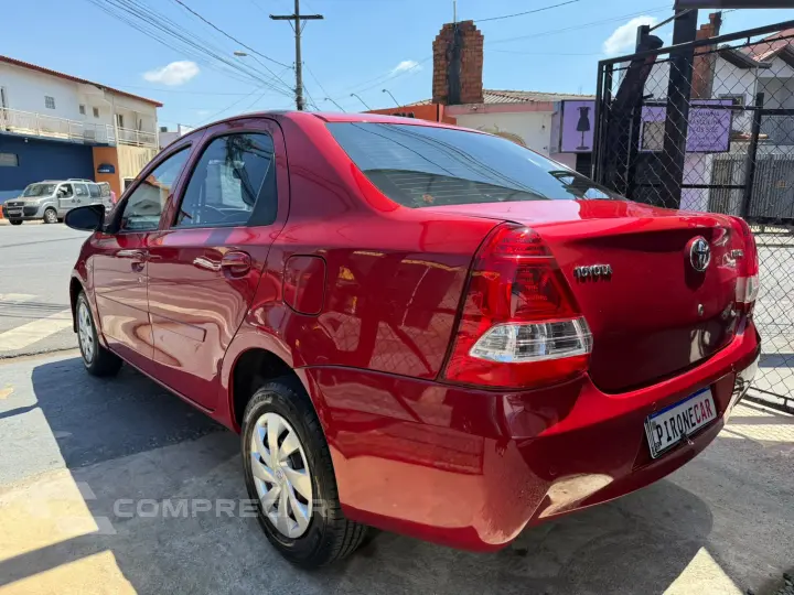ETIOS 1.5 X Sedan 16V