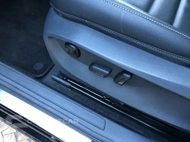 Taos 1.4 250 Tsi Total Flex Highline Automático