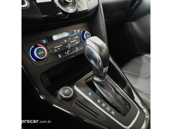 FOCUS 2.0 TITANIUM PLUS SEDAN 16V FLEX 4P POWERSHIFT
