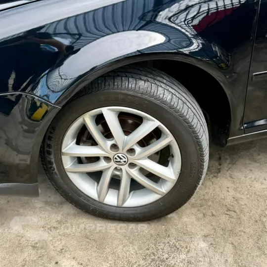 Golf 2.0/ 2.0 Mi Flex Aut/Tiptronic.