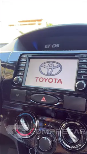ETIOS 1.5 PLATINUM SEDAN 16V FLEX 4P AUTOMÁTICO