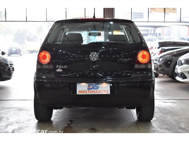 POLO - 1.6 MI 8V 4P MANUAL