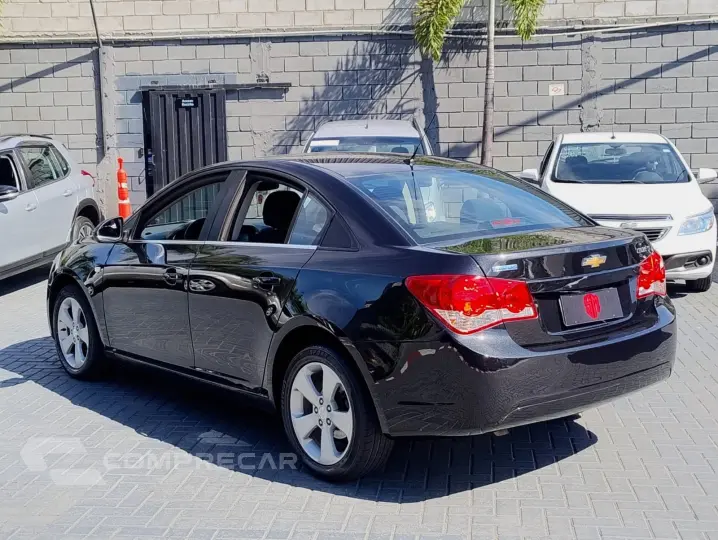 CRUZE 1.8 LT 16V