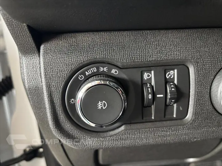 S10 2.8 16V TURBO DIESEL WT CD 4X4 AUTOMÁTICO