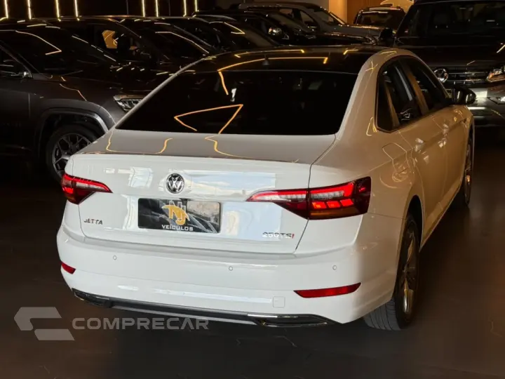 JETTA 1.4 250 TSI TOTAL FLEX R-LINE TIPTRONIC