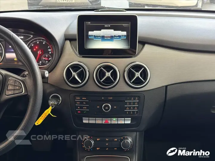 B 200 1.6 SPORT TURBO FLEX 4P AUTOMÁTICO