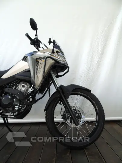 HONDA XRE 300 SAHARA