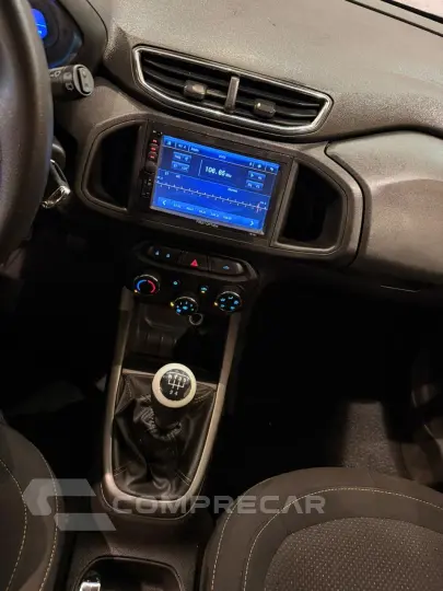 Onix Hatch 1.4 4P FLEX LT