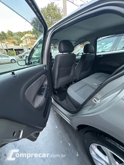 VOYAGE 1.0 MI Trendline 8V