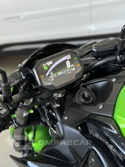 Z900