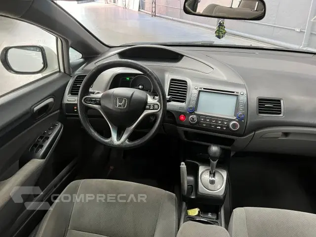 CIVIC - 1.8 LXL 16V 4P AUTOMÁTICO