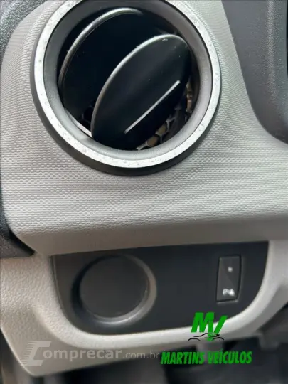 LOGAN 1.6 Expression 8V