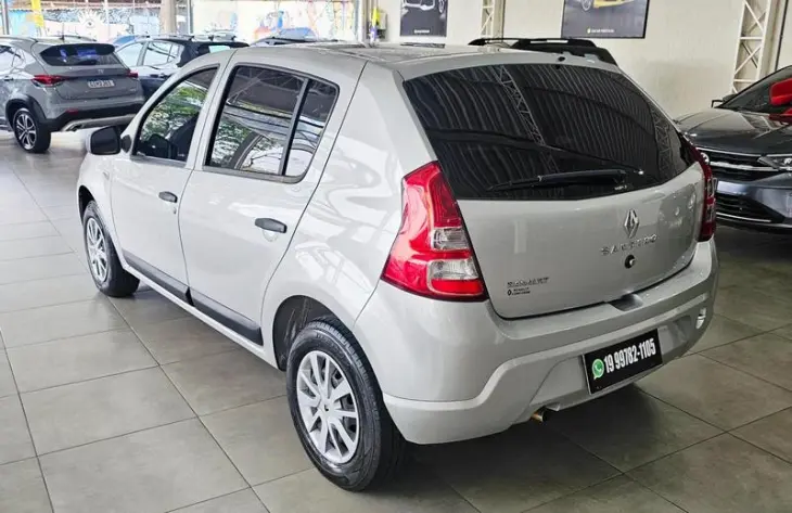 SANDERO EXP1016V