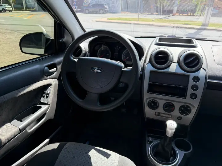 FIESTA 1.6 MPI Class 8V