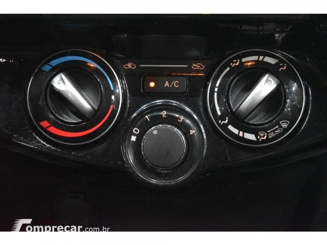 ETIOS SEDAN - 1.5 XLS SEDAN 16V 4P AUTOMÁTICO